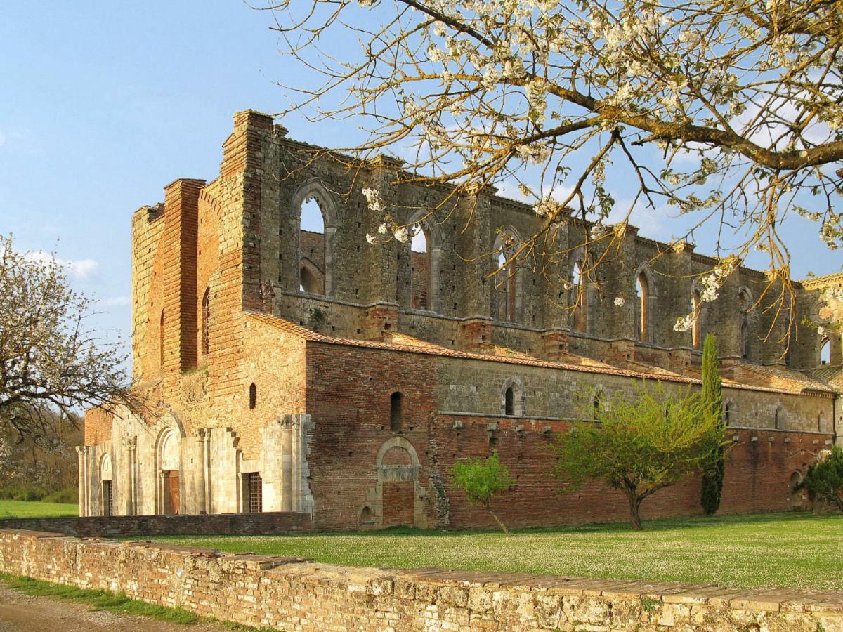 Podere Poggio Corbo 121S Hotel Chiusdino Eksteriør billede